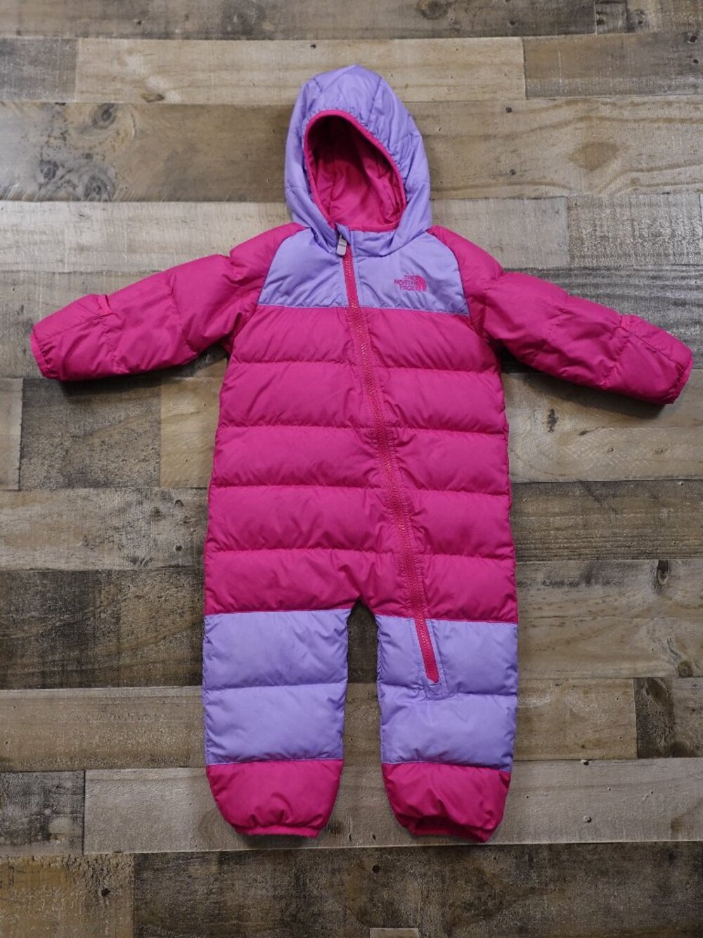 The North Face 550 Down Snowsuit Infant 12-18M Pink Purple Hooded Puffer